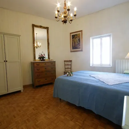 Casa Del Mulino 3 アパート